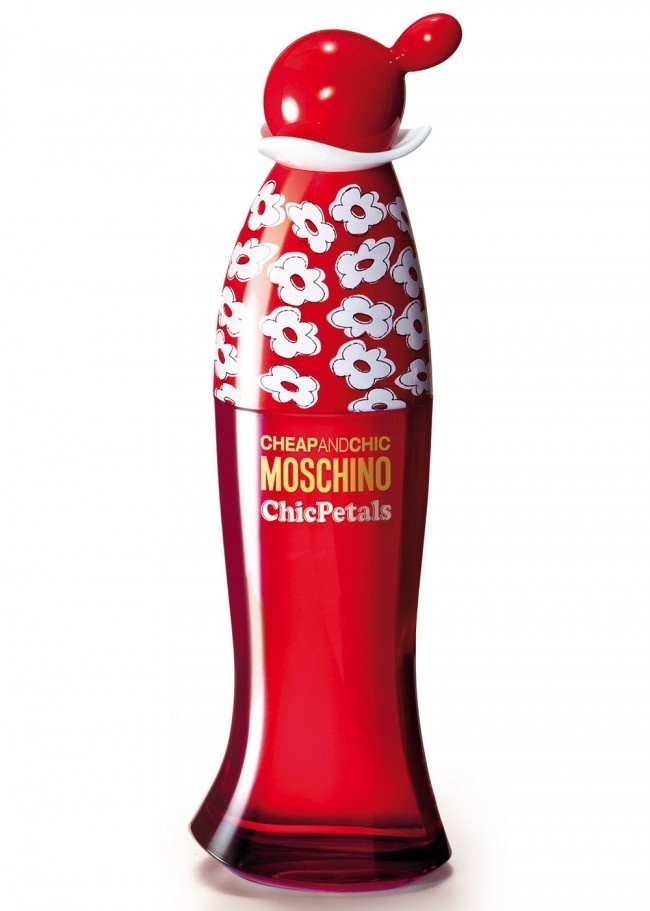 Moschino Cheap And Chic Petals EDT 100 ml Kadın Parfüm